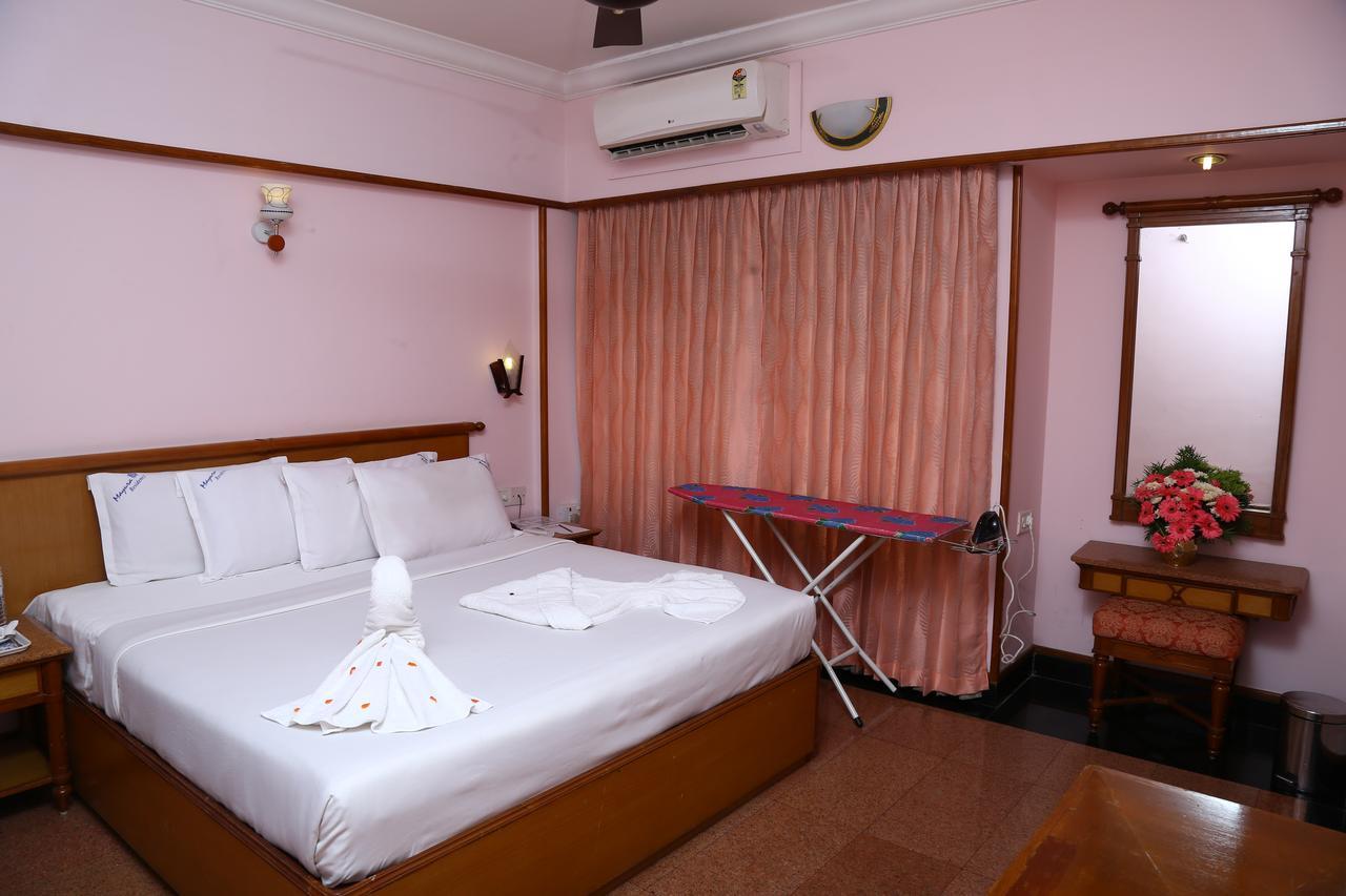 Mayura Residency Guruvāyūr Exterior foto