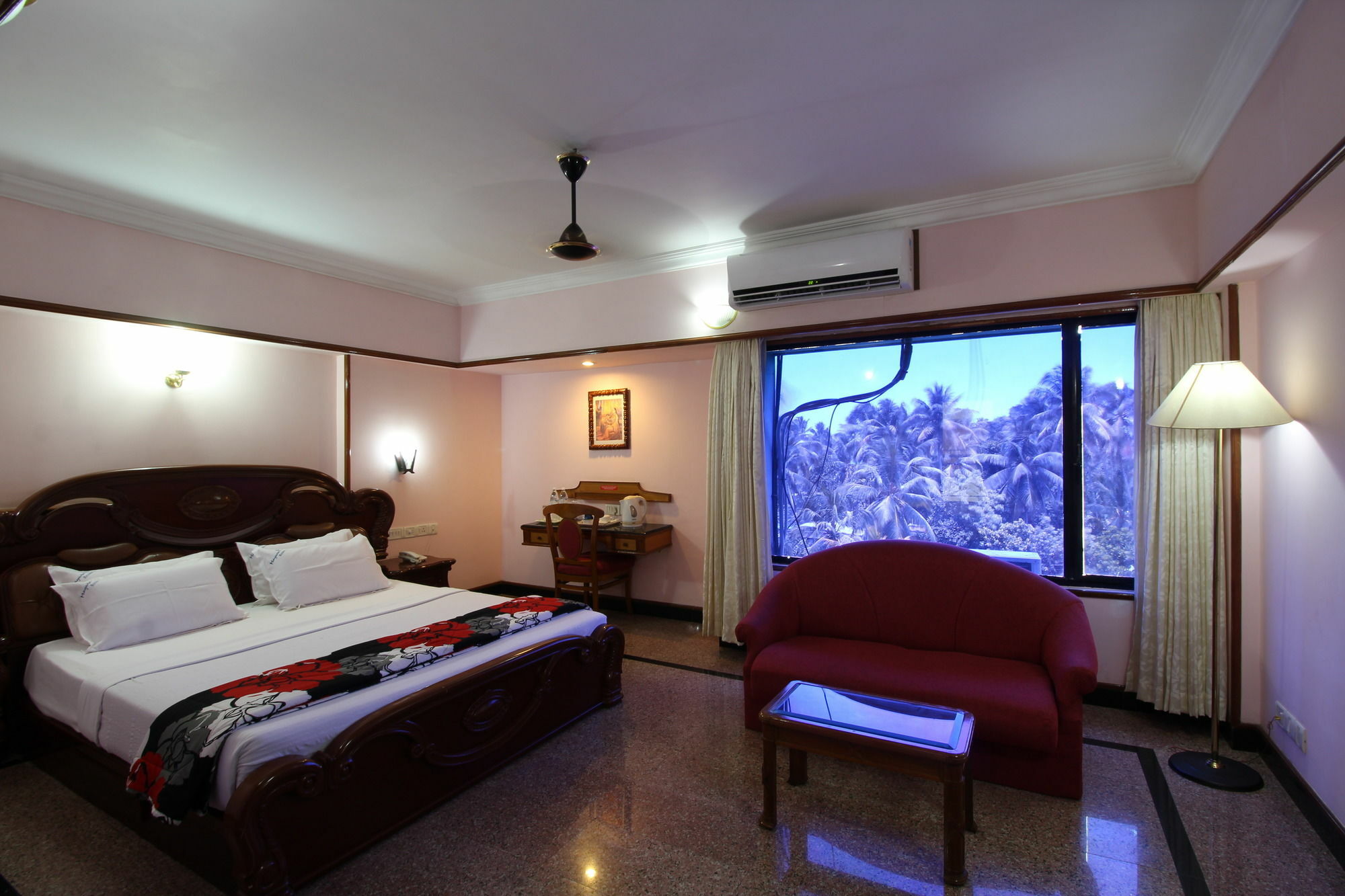 Mayura Residency Guruvāyūr Exterior foto